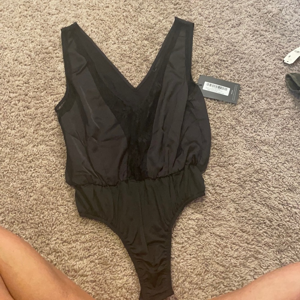 Low neck body suit